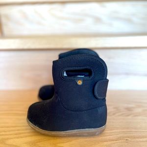 Bogs Winter boot for toddler